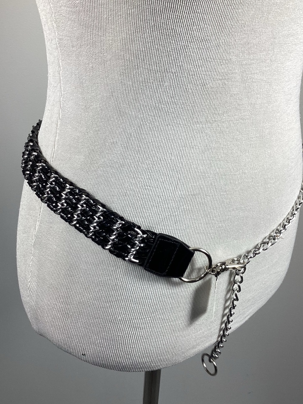 NWT WHBM  Black Vinyl Chain Belt Women’s Size Small Medium Goth Grunge